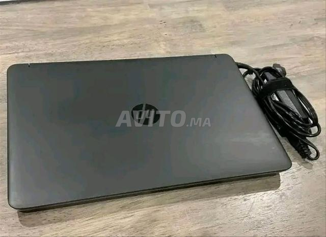 HP i5 Professionnel Ram 8 Disc SSD Écran 15