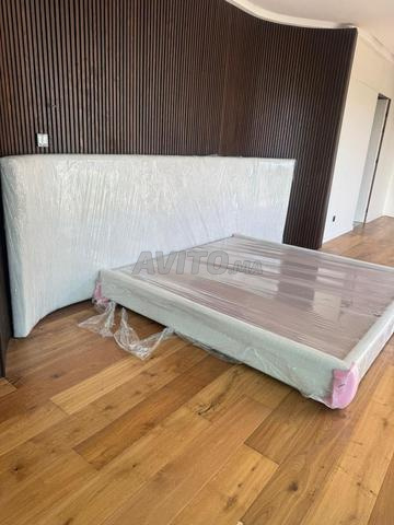 Tête de lit Luxe Hotel et Sommier 2 m sur 2 - 2