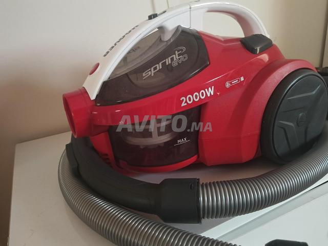 مكنسة كهربائية للبيع