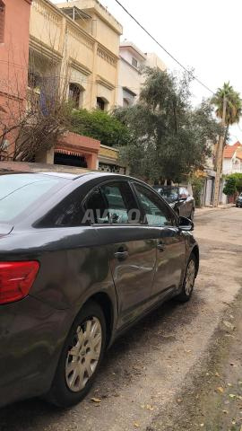 تويوتا أفينسيس ديزل يدوية 2013 في بني ملال - 2