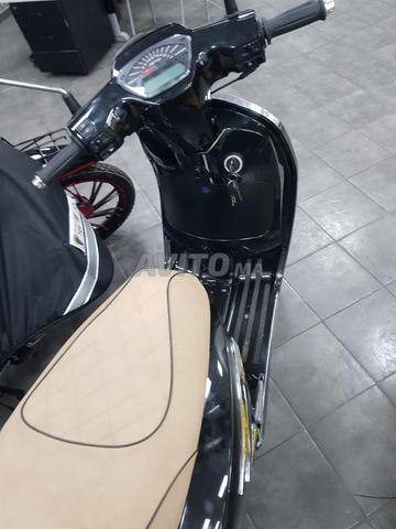 دراجة نارية للبيع