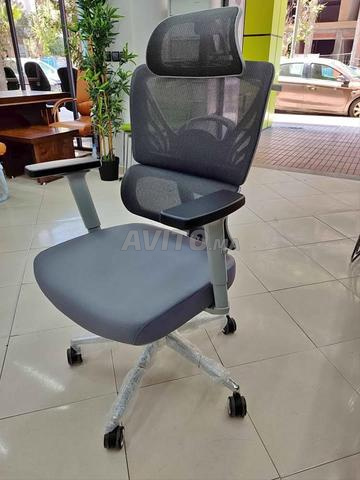 Chaise importée top avec un très bon confort