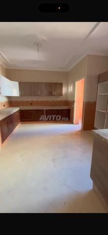 Duplex quatre chambres à vendre avec balcon
