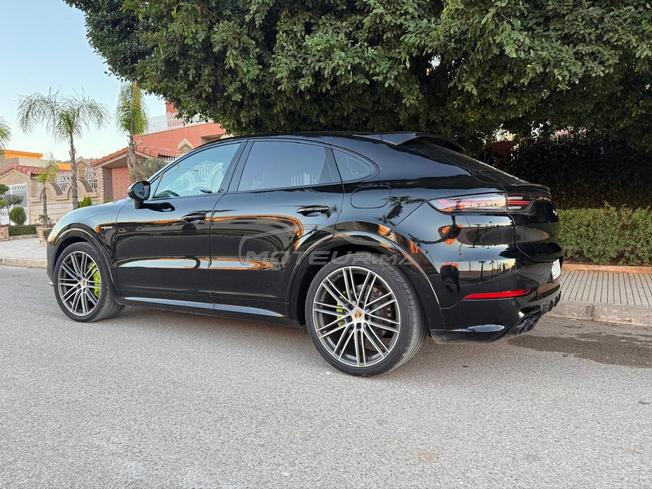 Porsche Cayenne Hybride Automatique 2020 à Rabat