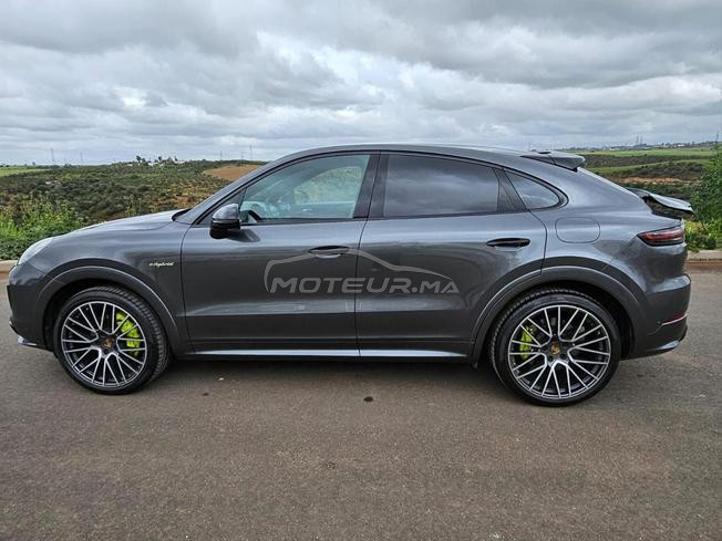 Porsche Cayenne Hybride Automatique à Rabat
