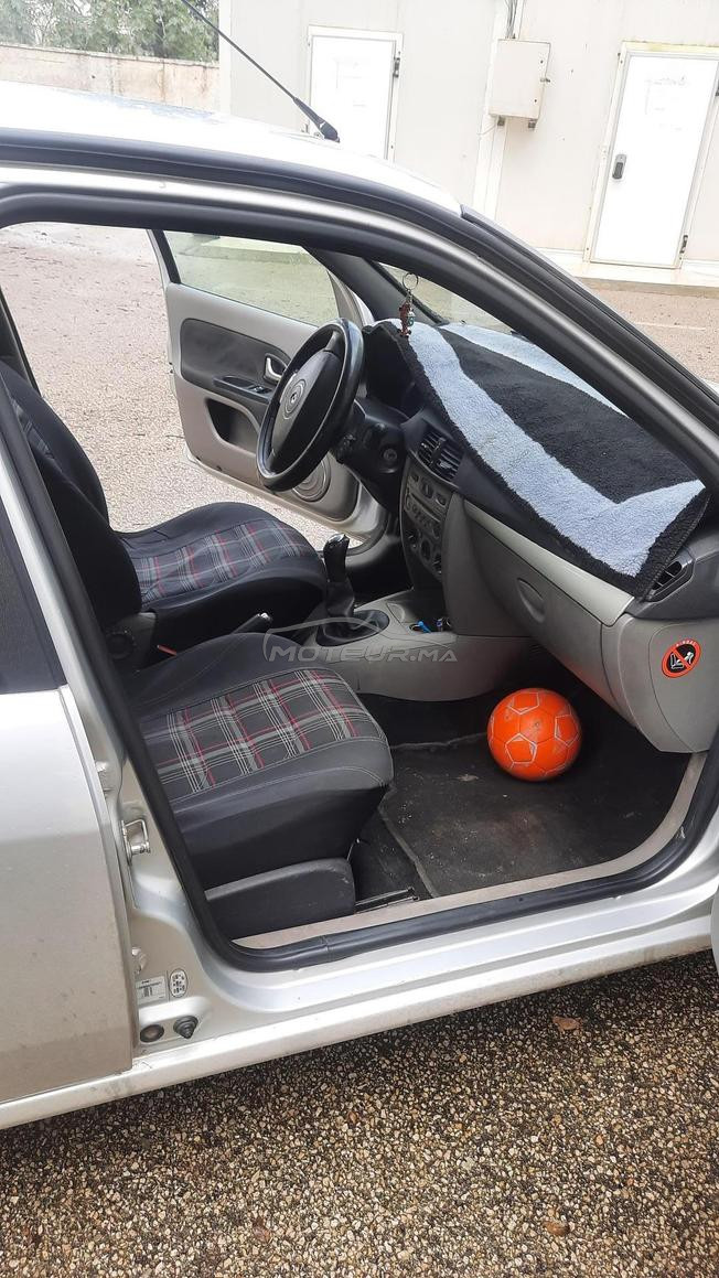 Voiture Symbole toutes options à vendre