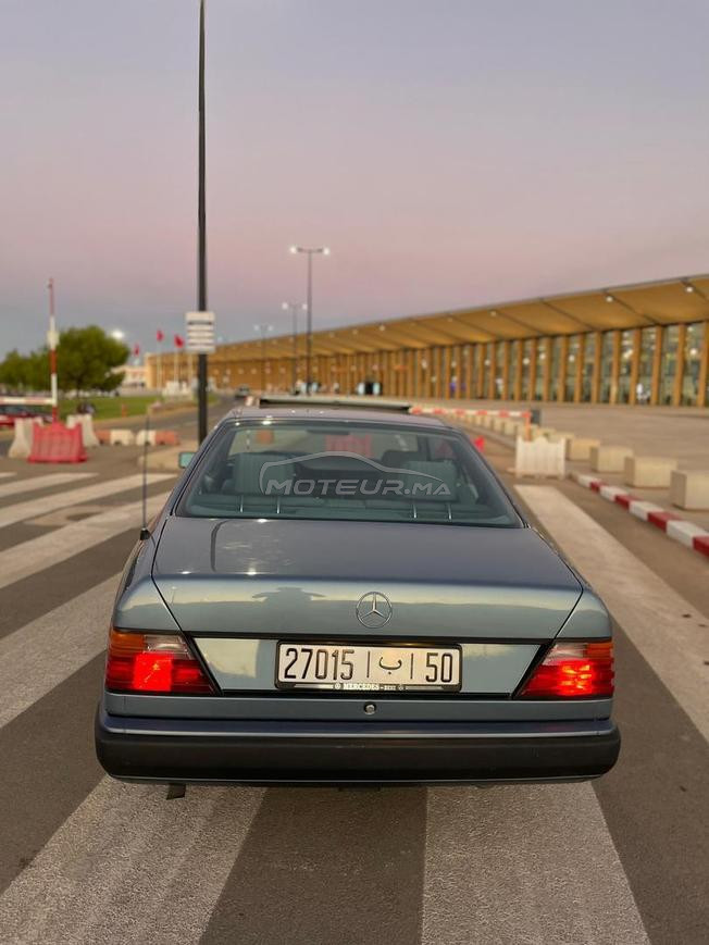 Mercedes 230E COLLECTION 