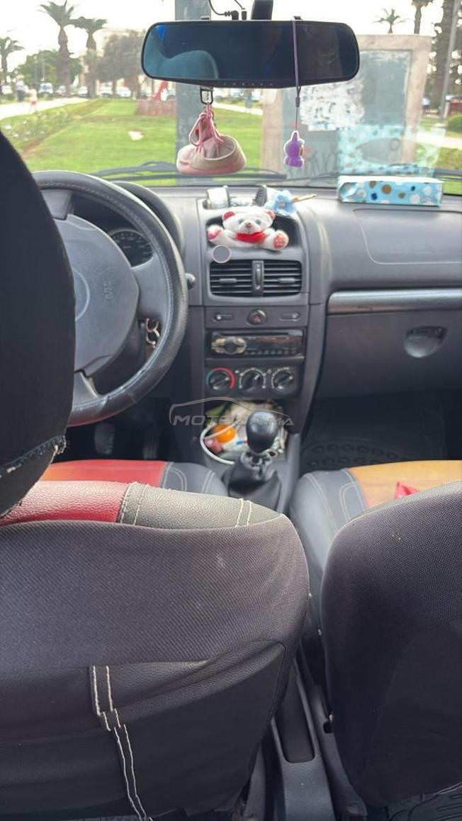 Renault Clio Essence Manuelle 2012 à Casablanca