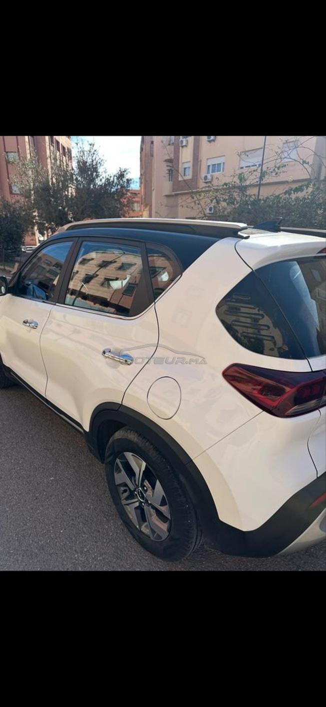 Kia Sonet Essence Automatique 2023 à Marrakech