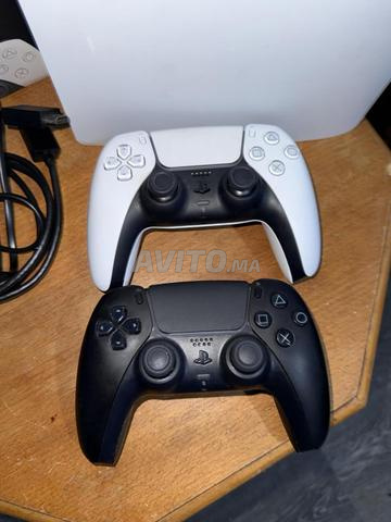 Ps5 slim digital / 2 manettes originales - 2