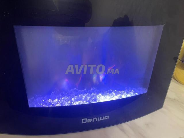 Radiateur électrique décoratif Denwa en bon état