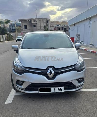 🔥 Clio 4 Année 2021