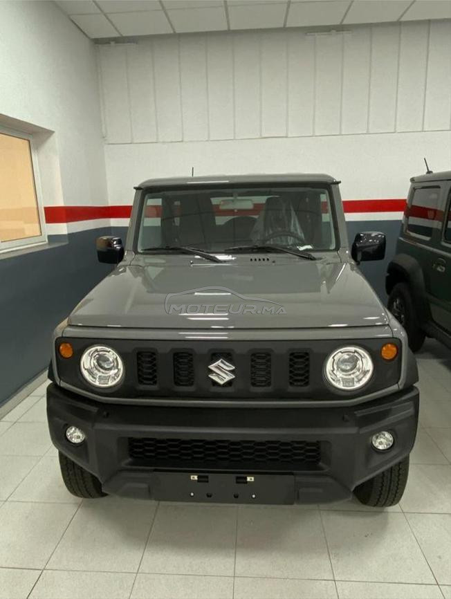 Jeep Suzuki jimini pratiquement neuve