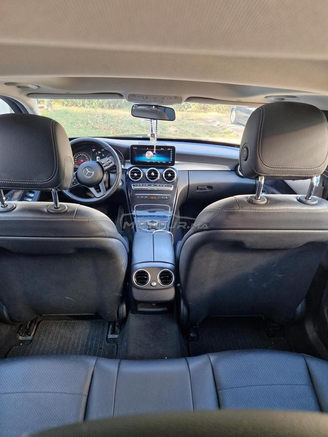 Mercedes-Benz c200 