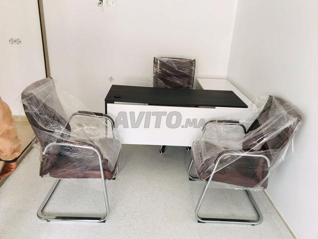 مكاتب كراسي وخزانات بجودة bureau en bois