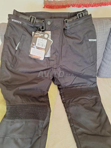 للبيع بنطلون دراجة نارية