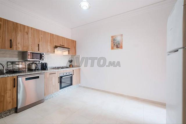 شقة ساحرة - دقيقتان من إم-أفينيو / مسبح / موقف سيارات - 2