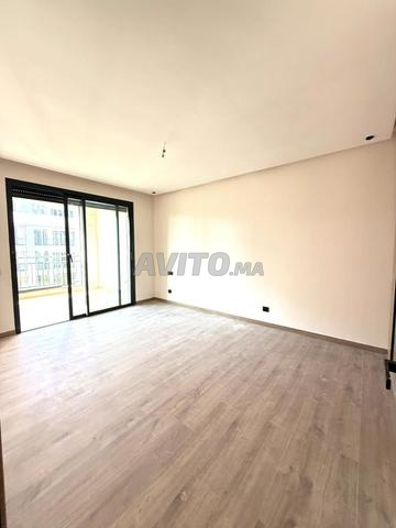 Appartement à louer 130 m à Rabat - image 3