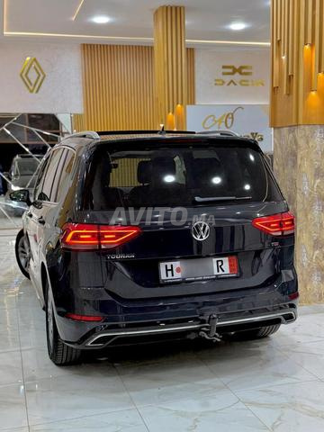 Volkswagen Touran Diesel Automatique 2017 à Oujda