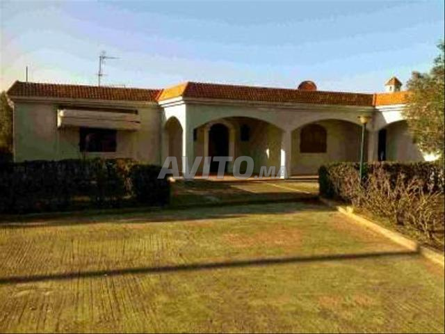 Terrain de 2H en zone touristique à Benslimane