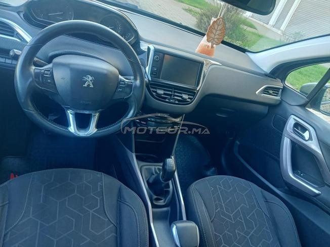 Peugeot 2008 Diesel Manuelle 2016 à El Jadida