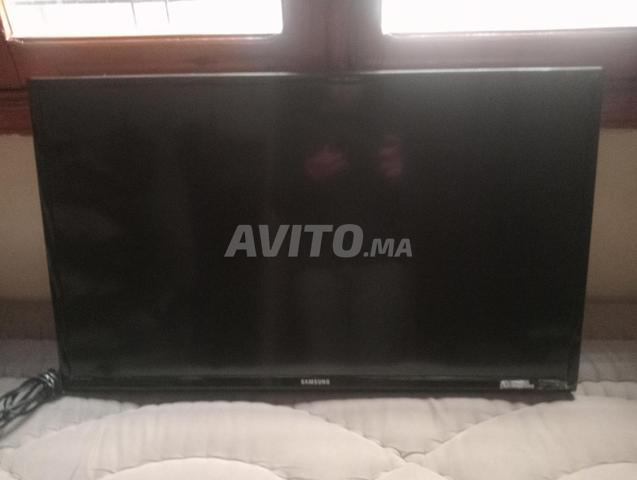 تلفاز سامسونج جديد 32 بوصة بثمن جد مناسب