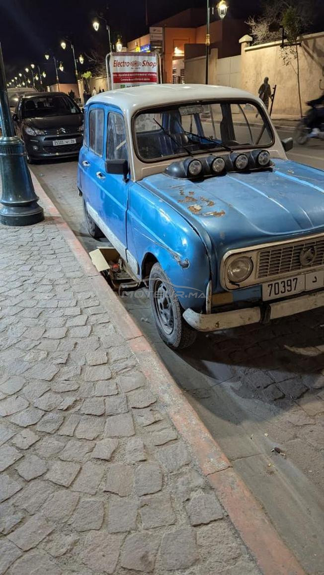 Renault R4 Essence Manuelle 1985 à Marrakech