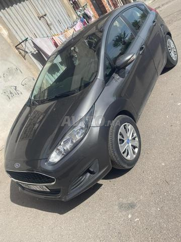 Ford Fiesta Essence Manuelle 2015 à Agadir