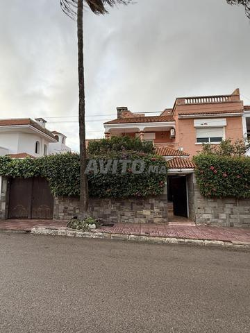 Villa koudia 3 facades ensoleillées en face mosquée