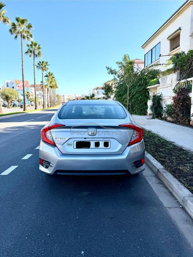 Honda Civic Essence Automatique 2019 à Casablanca