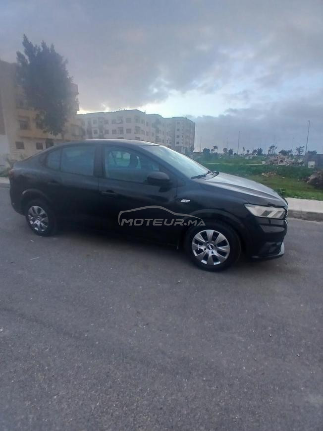 سيارة داسيا مفيهاش اد بلو نصف عمارة