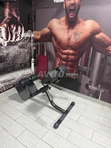 Appareil Technogym pour lambaire