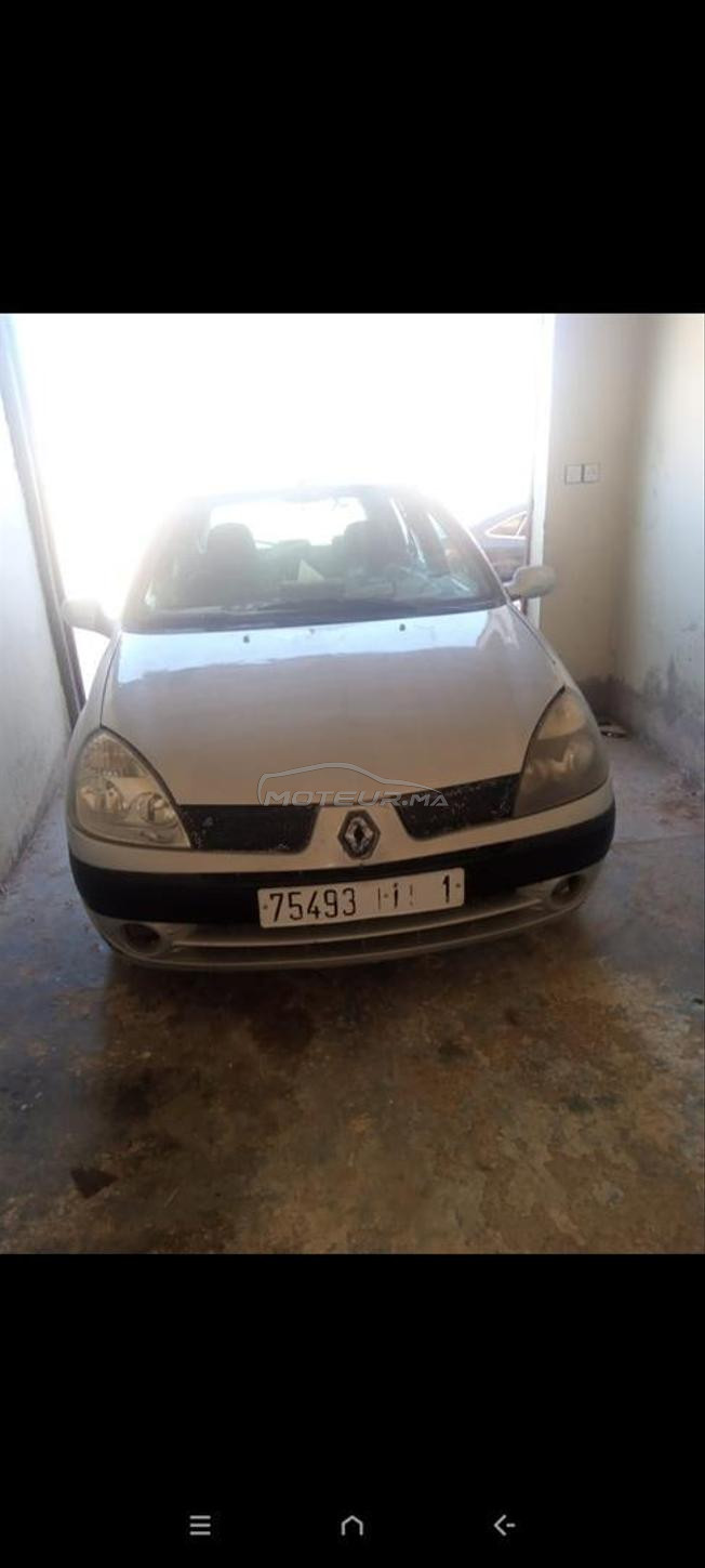 clio essence 