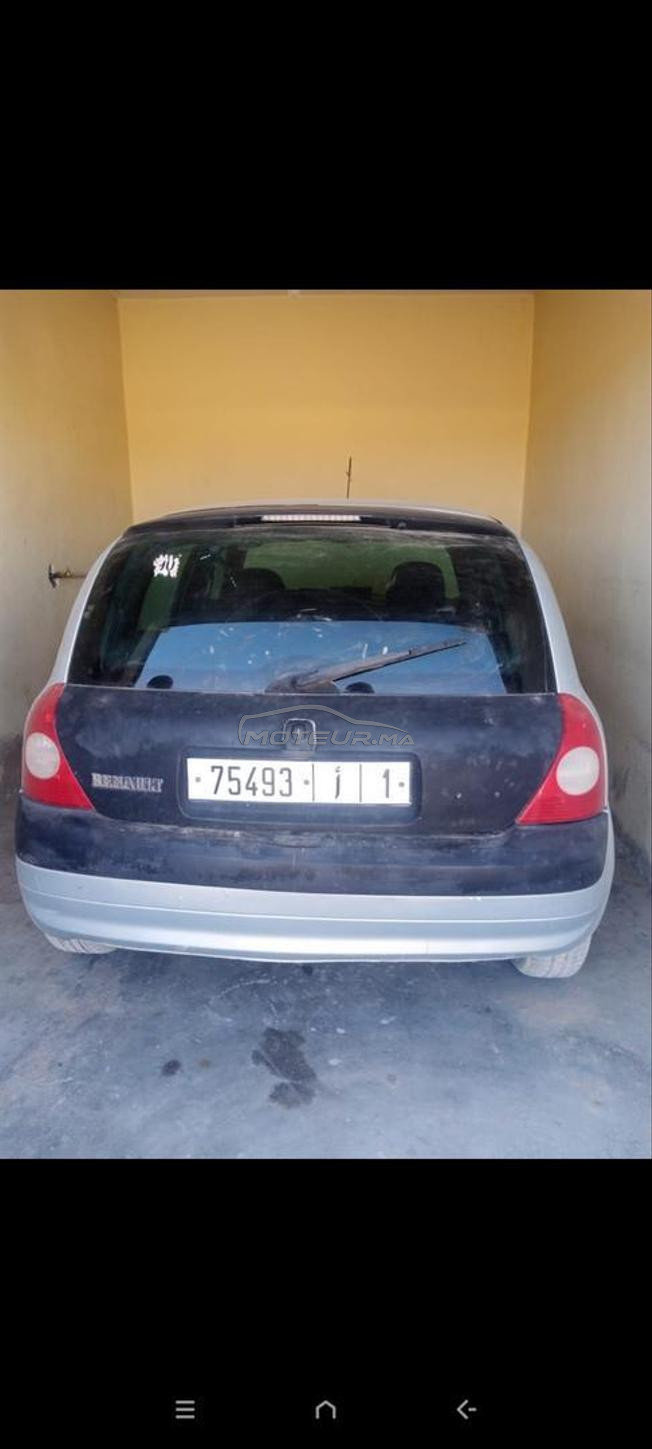 clio essence 