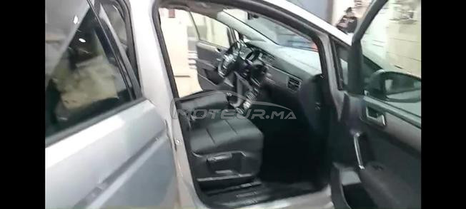 Volkswagen Touran Diesel Manuelle 2019 à Nador