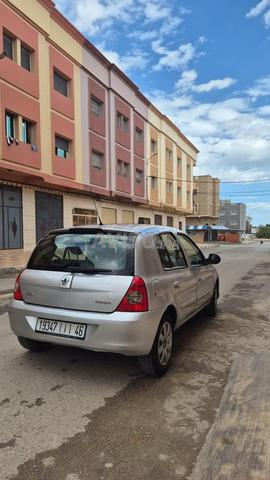Renault Clio Essence Manuelle 2013 à Nador - 2