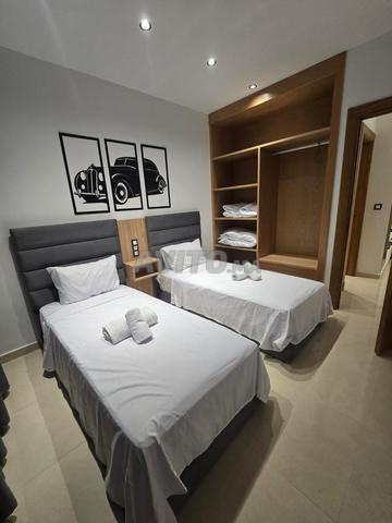 شقة للإيجار في شارع الرباط بجوار أكديتال