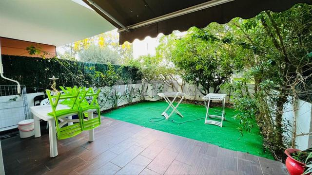 طابق أرضي جميل جداً مفروش في السويسي