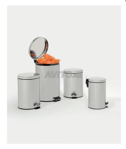 دواسة سلة المهملات 20 لتر اينوكس ماركة إسبانيا بالجملة