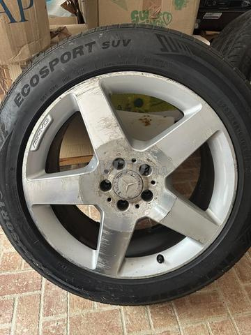 04 jantes mercedes AMG 19 pouces avec pneus - 2