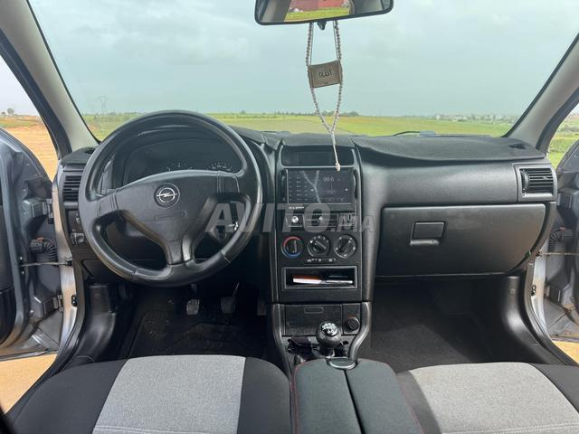 Opel Astra Diesel Manuelle 2005 à Tit Mellil