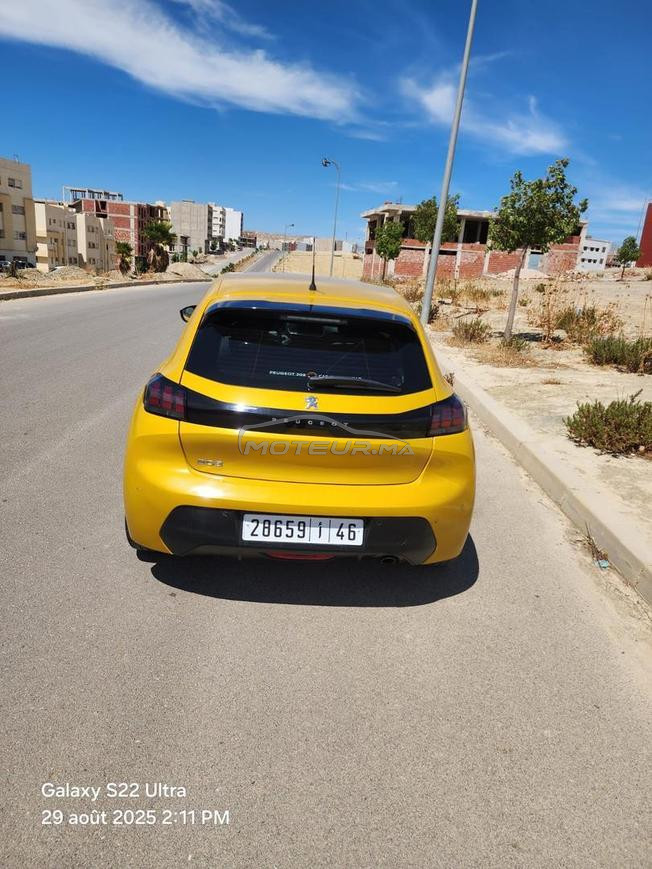 Peugeot 208 annee 2020 fiable et économique b