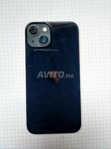 iPhone 14 عادي 128GB بالإضافة إلى كابل Apple الأصلي