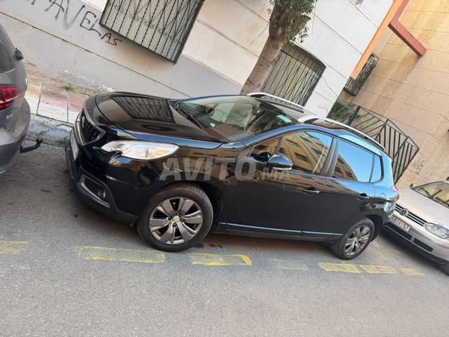 Peugeot 2008 Diesel Manuelle 2017 à El Jadida