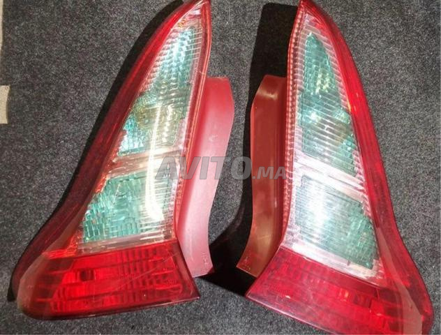 Feu rouge arrière C4 deux portes