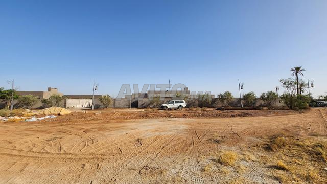 Français vend Terrain 2104m² Quartier Amelkis