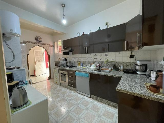 شقة للبيع مكونة من 3 غرف في المسيرة