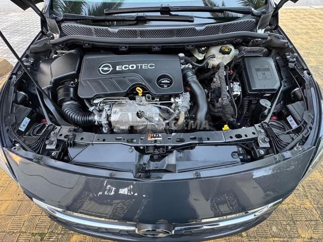 Opel Astra 2017 Diesel BVM à Rabat
