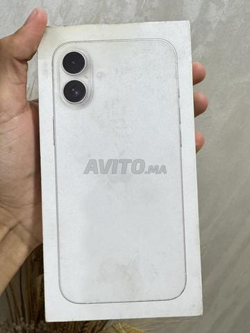 ايفون 16 بلس جديد 128 جيجابايت