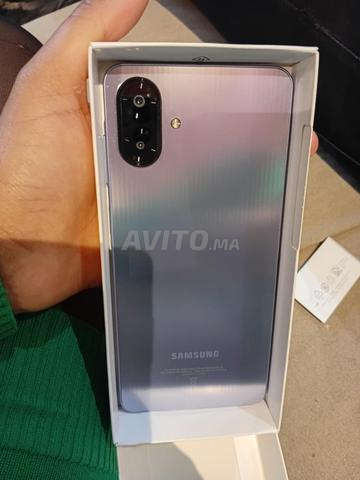 Samsung galaxy A07 neuf avec garantie de 1 an